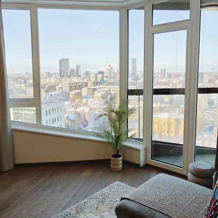 Luxury Skyline With Unforgettable Views Apartamento Tallin