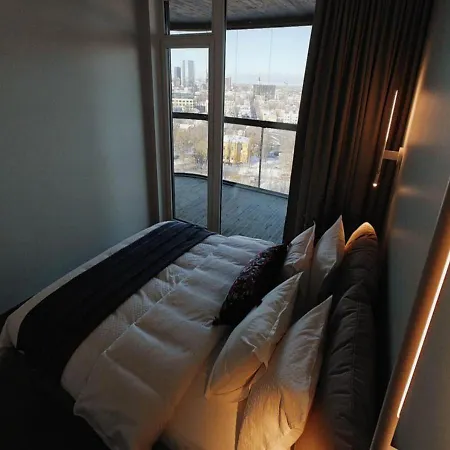 Luxury Skyline With Unforgettable Views Apartamento Tallin