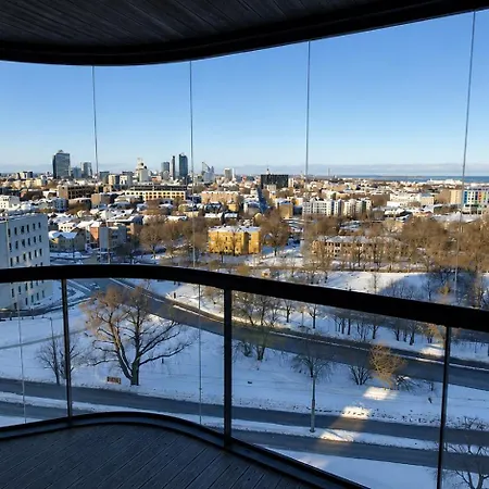 Luxury Skyline With Unforgettable Views Apartment